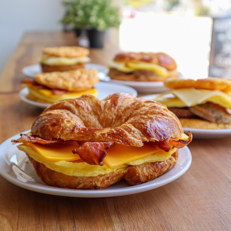 Pipo N Betty's Bakery | Indian Rocks Beach, FL